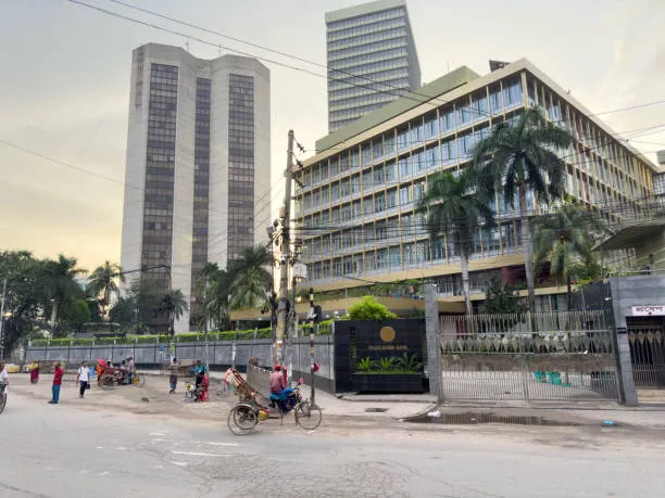 রমজানে বদলাচ্ছে ব্যাংক ও শেয়ারবাজারের সময়সূচি