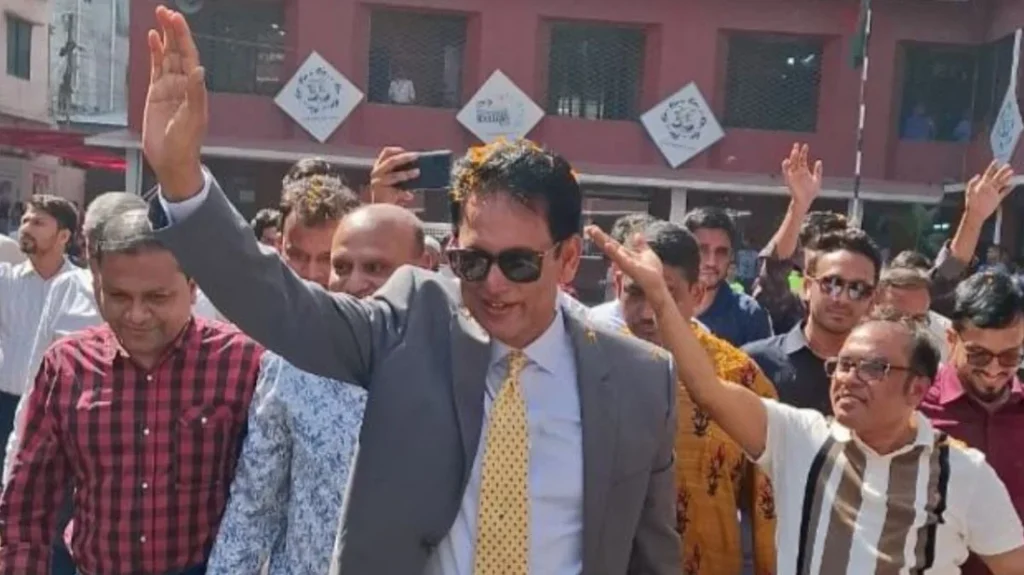 ইন্টারন্যাশনাল স্ট্যান্ডার্ডে শিক্ষা, দায়িত্ব নিয়েই বড় ঘোষণা