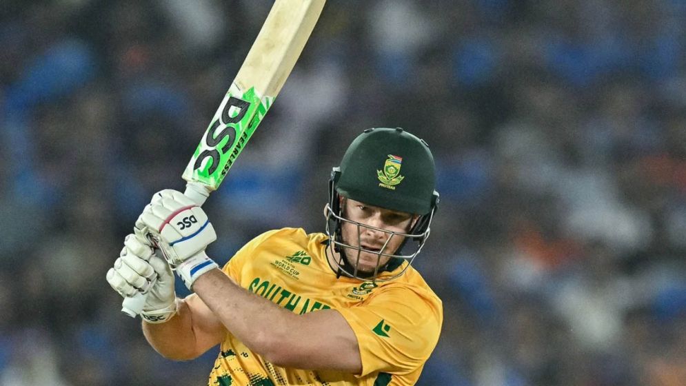 টি-টোয়েন্টি বিশ্বকাপে ছক্কার ঝড়, ভাঙল সব পুরনো রেকর্ড