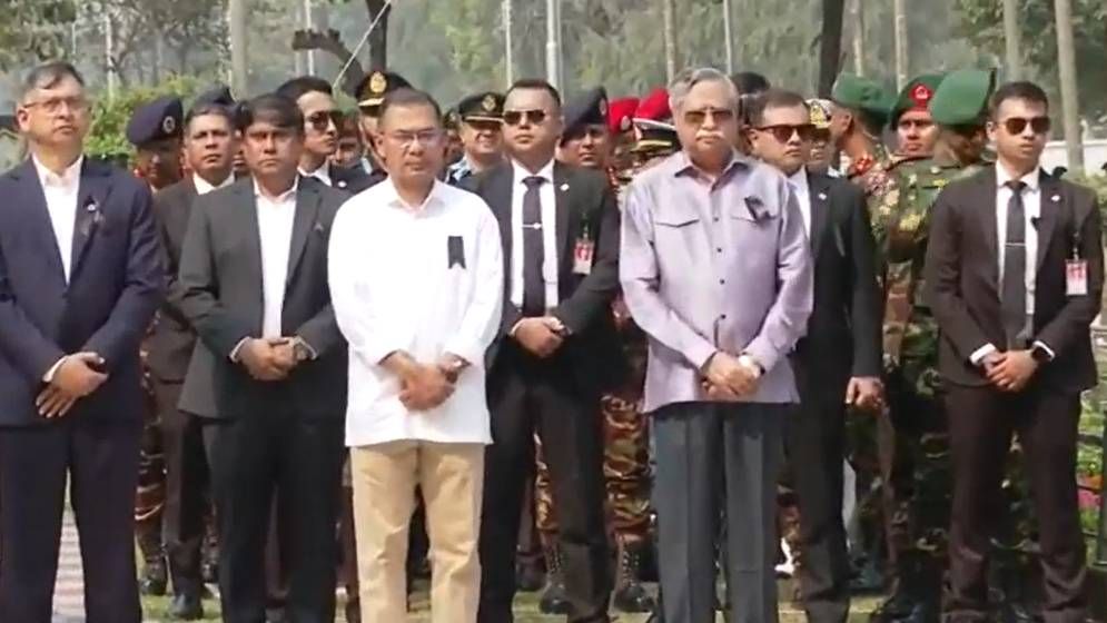 পিলখানার শহীদদের প্রতি জাতির শ্রদ্ধা, ঐক্যের আহ্বান প্রধানমন্ত্রীর