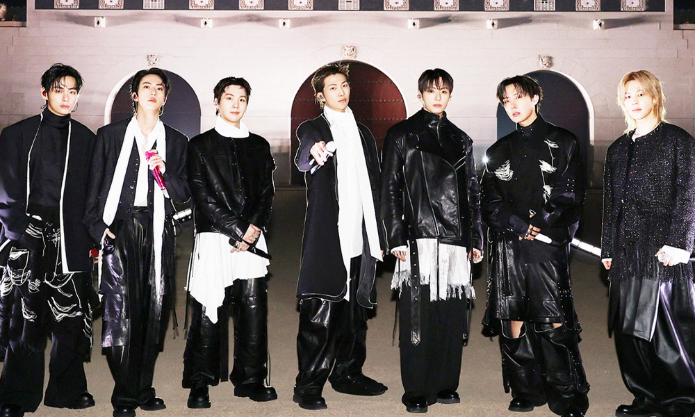 চার বছর পর ফিরেই ঝড় তুলল বিটিএস