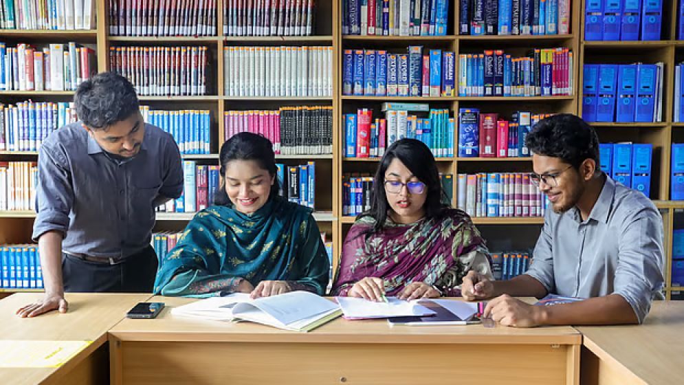 প্রধানমন্ত্রীর কার্যালয়ের অধীনে বেজায় বড় নিয়োগ, নবম–দশম গ্রেডে সুযোগ