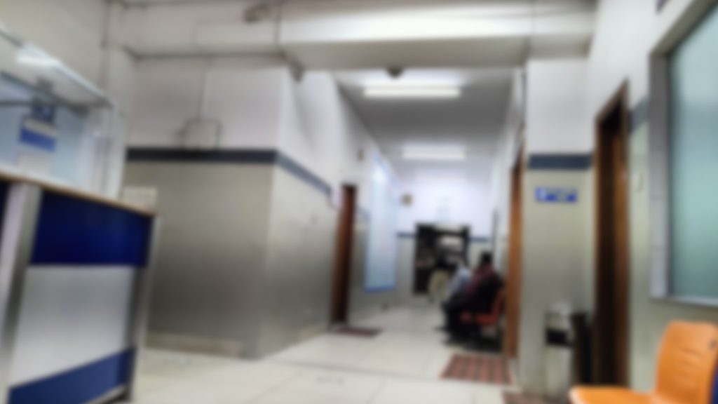 হাসপাতাল লিফট বিভীষিকা: দরজা খুলতেই নিচে পড়ে প্রাণ গেল মায়ের