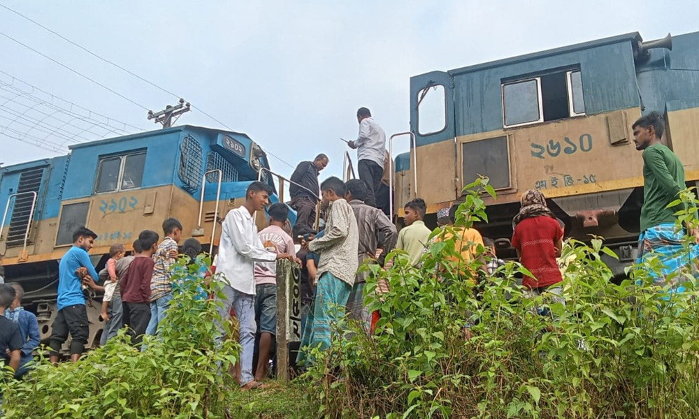 ৩ ঘণ্টা পর স্বাভাবিক হলো সিলেটের রেল যোগাযোগ