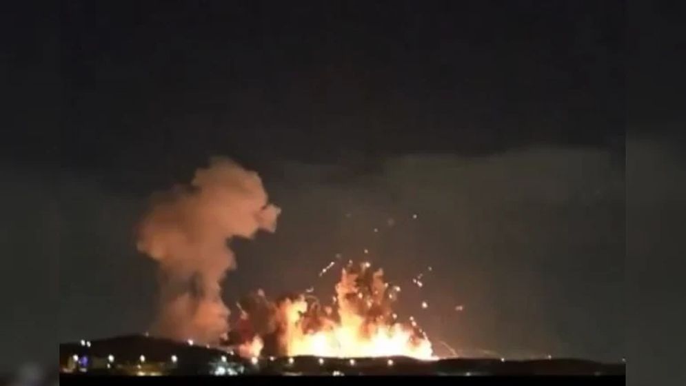 ইসফাহানে ভয়াবহ বিস্ফোরণ, ভিডিও শেয়ার করে আলোচনায় ট্রাম্প