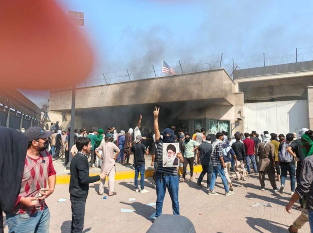 ইসলামাবাদ, লাহোর, করাচিতে ভিসা কার্যক্রম বন্ধ মার্কিন দূতাবাসের