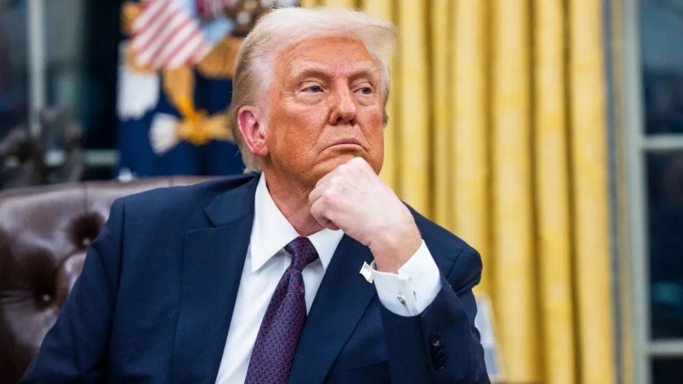 ইরানকে আত্মসমর্পণের নির্দেশ ট্রাম্পের, কড়া জবাব তেহরানের