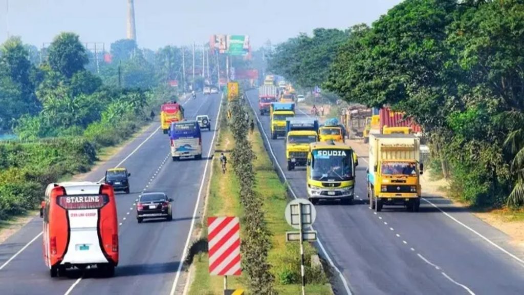 ঈদের আগে-পরে ৬ দিন মহাসড়কে চলবে না