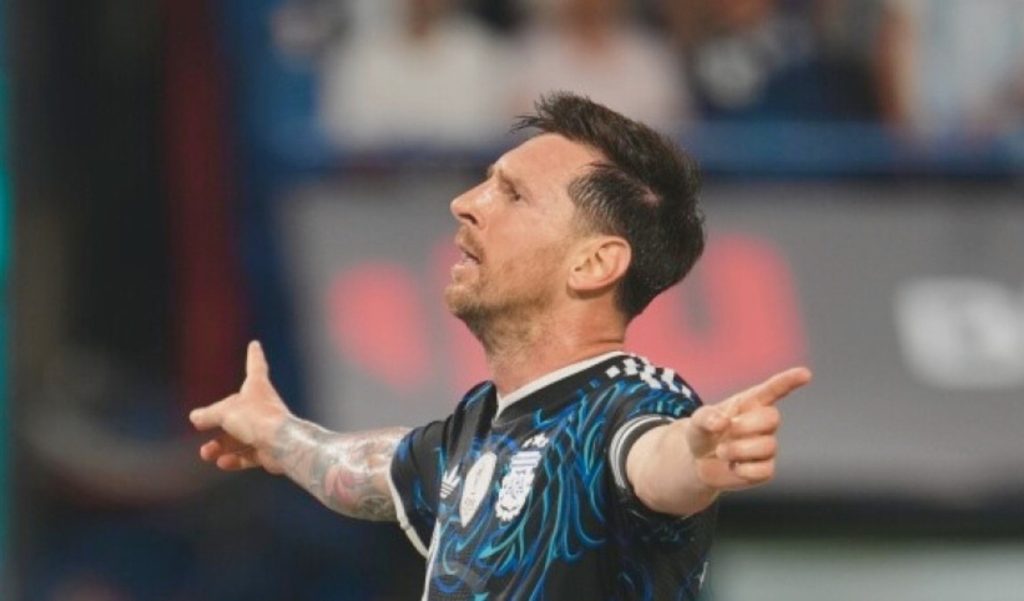 মেসির জাদুতে বড় জয়, জাম্বিয়ার জালে ৫ গোল আর্জেন্টিনার