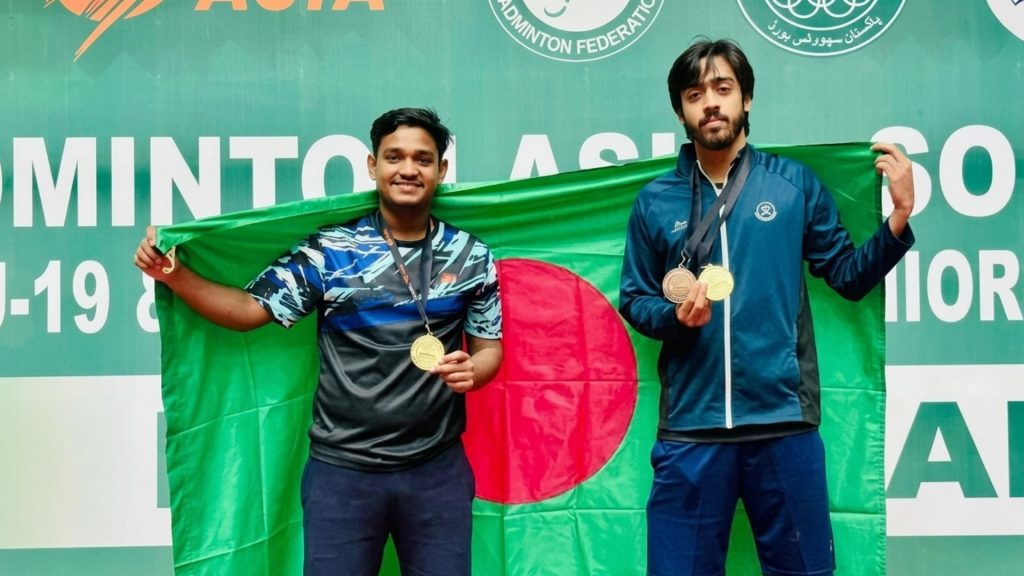 ব্যাডমিন্টনে আন্তর্জাতিক সাফল্য: তিন ক্যাটাগরিতে ৫টি স্বর্ণপদক জিতল বাংলাদেশ