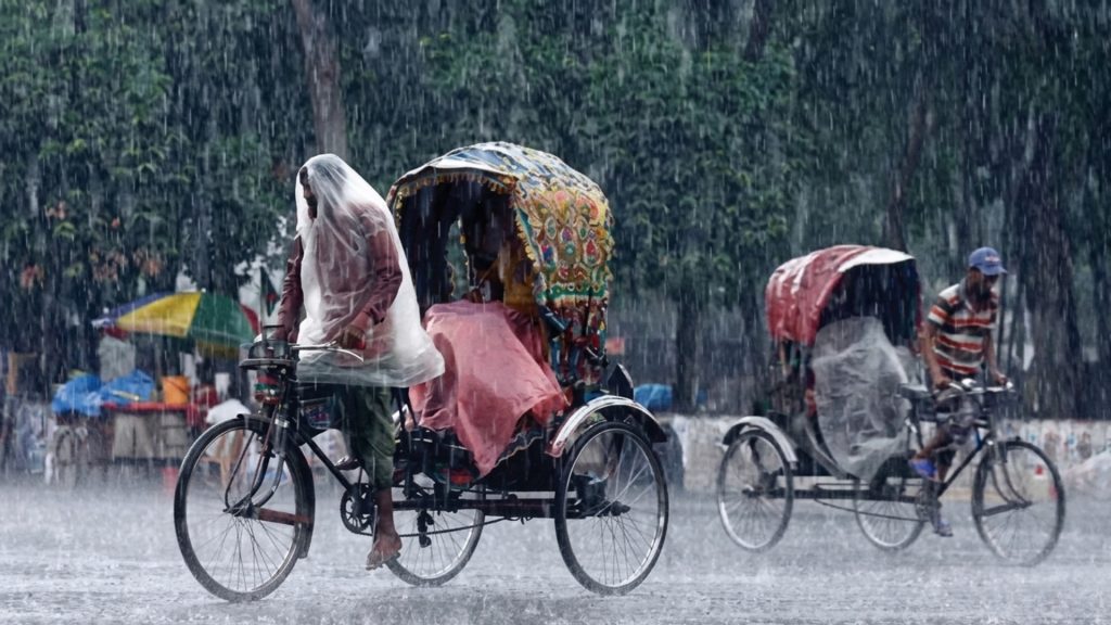 দেশের পাঁচ বিভাগে ঝড়বৃষ্টির সম্ভাবনা, আবহাওয়ার বড় আপডেট