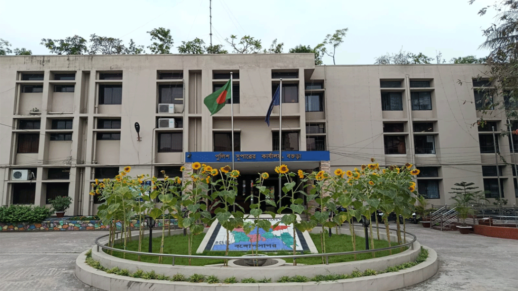 এসপি অফিসেই পকেটমার, খোয়া গেল পুলিশের মানিব্যাগ