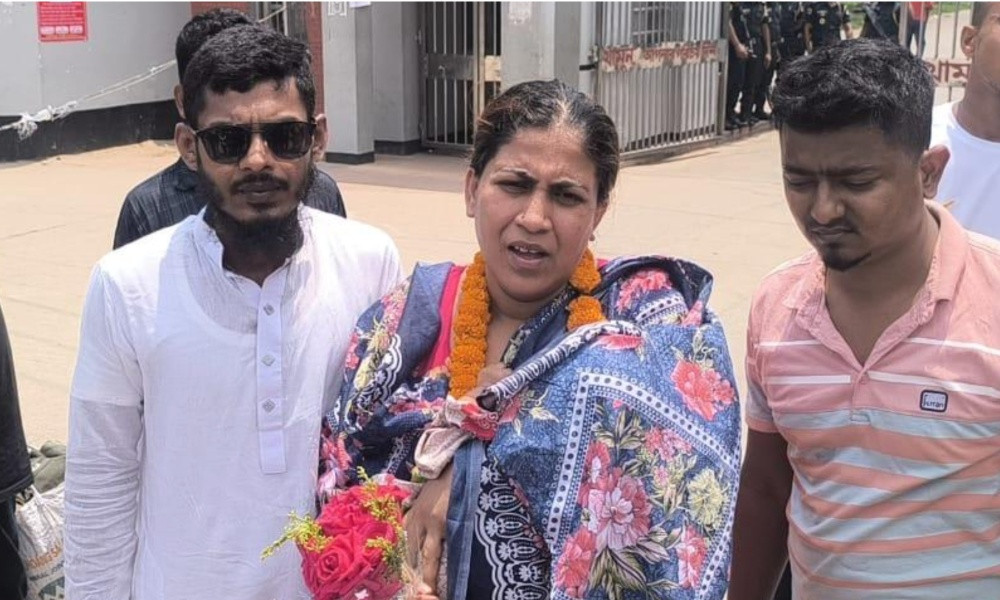 সন্তানসহ কারামুক্ত যুব মহিলা লীগ নেত্রী, জামিনে বের হলেন শিল্পী বেগম