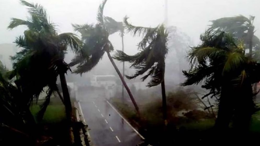 আগামী ৪৮ ঘণ্টা ঝুঁকিতে দেশ, ৮ বিভাগে কালবৈশাখীর সতর্কতা