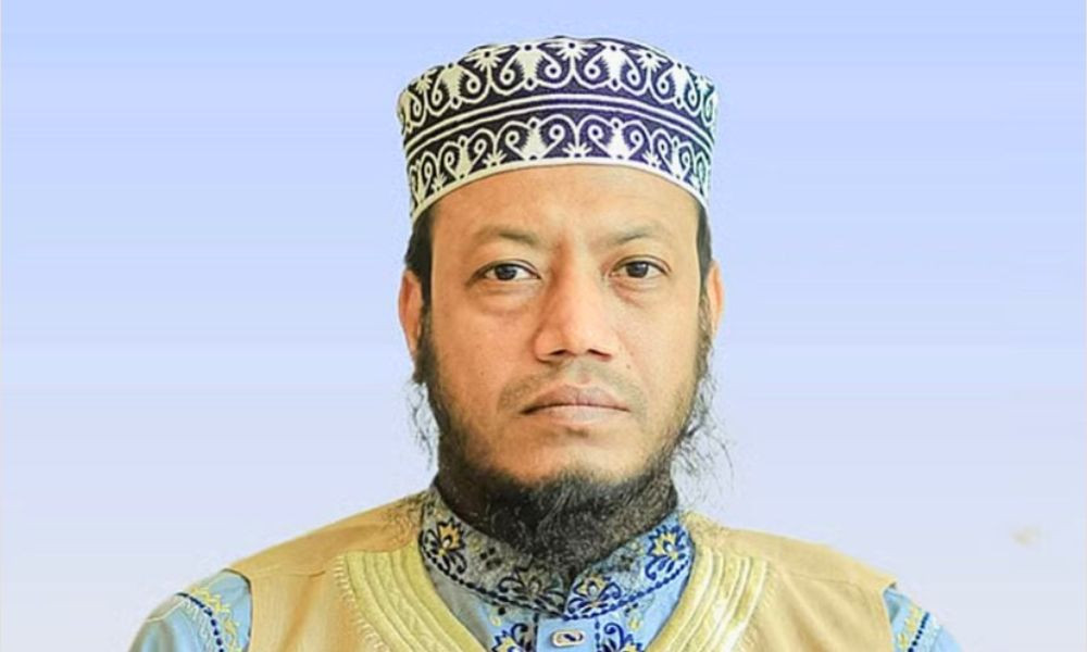 বিতর্কিত মন্তব্যের জেরে এমপি আমির হামজার বিরুদ্ধে গ্রেপ্তারি পরোয়ানা