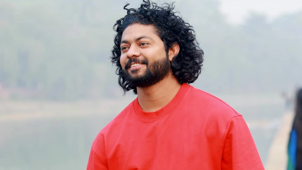 এনসিপিতে যোগ দিয়ে বাসা ছাড়ার চাপের অভিযোগ কাফির