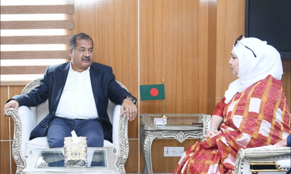 প্রবাসীদের শ্রমেই শক্তিশালী হচ্ছে দেশের অর্থনীতি: তথ্যমন্ত্রী