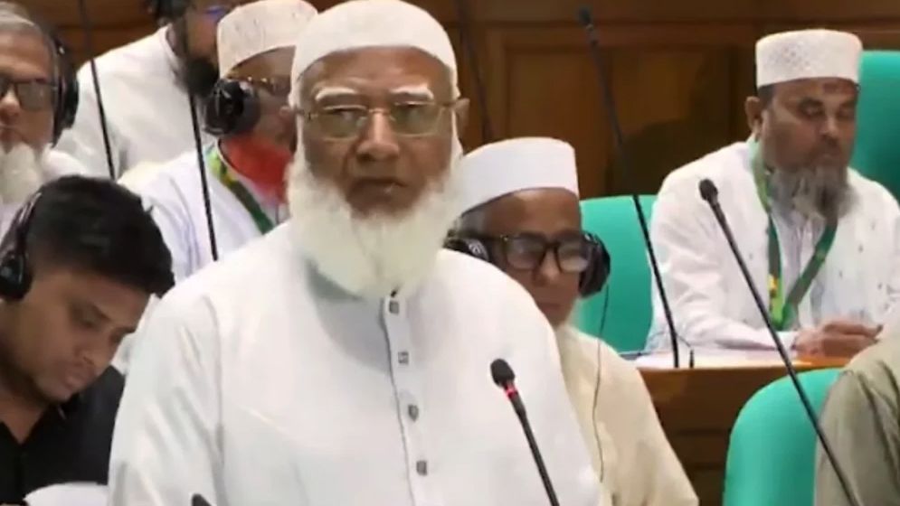 পার্থর বক্তব্যই উল্টো চাপ তৈরি করেছে: বিরোধী নেতা