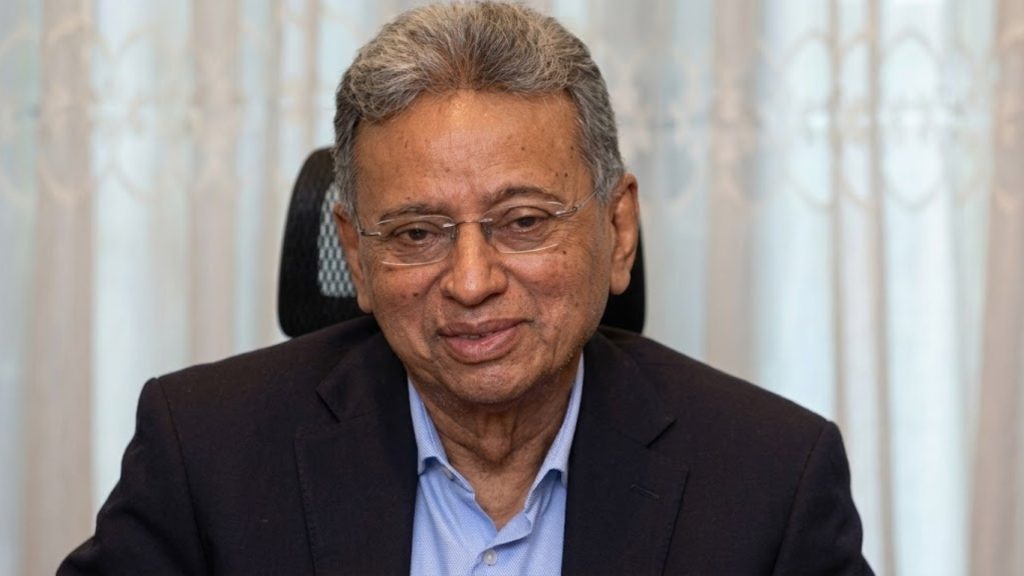 অর্থনীতির বাস্তব চিত্র তুলে ধরলেন অর্থমন্ত্রী খসরু