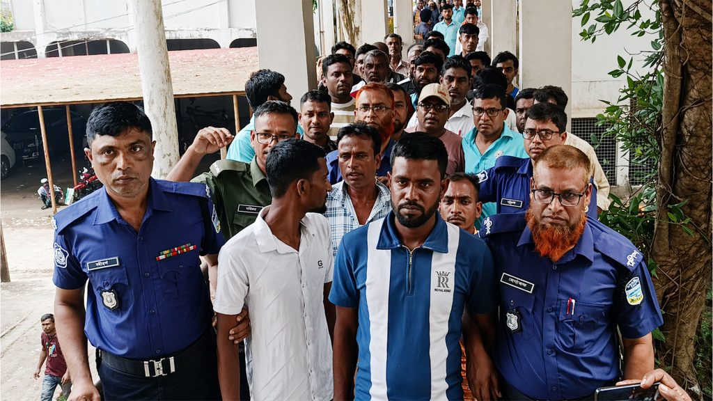 জামালপুরে নারীকে ধর্ষণের দায়ে ৩ জনের মৃত্যুদণ্ড
