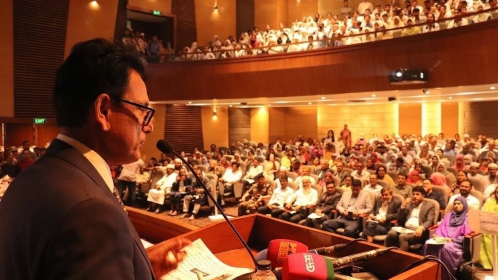 রাজধানীর স্কুলে পরীক্ষামূলক অনলাইন ক্লাস শুরু হলো