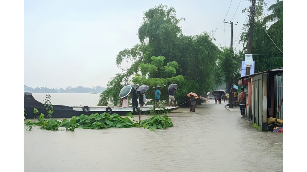 হাওরে পানি বাড়ছে, সিলেটে বন্যার শঙ্কা বাড়ল