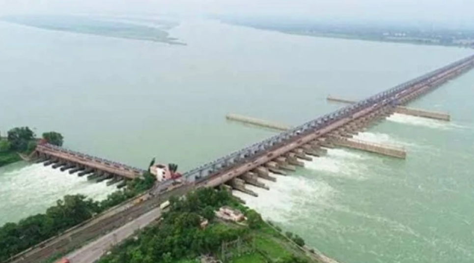 ফারাক্কা ইস্যুতে মুখোমুখি ঢাকা-দিল্লি, শুরু জেআরসি বৈঠক