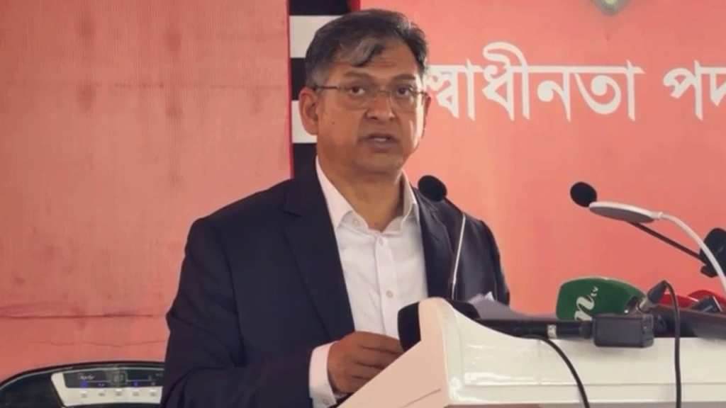 ফায়ার সার্ভিস আধুনিকায়নে বড় পরিকল্পনা, বাড়ানো হবে স্টেশন ও জনবল: স্বরাষ্ট্রমন্ত্রী