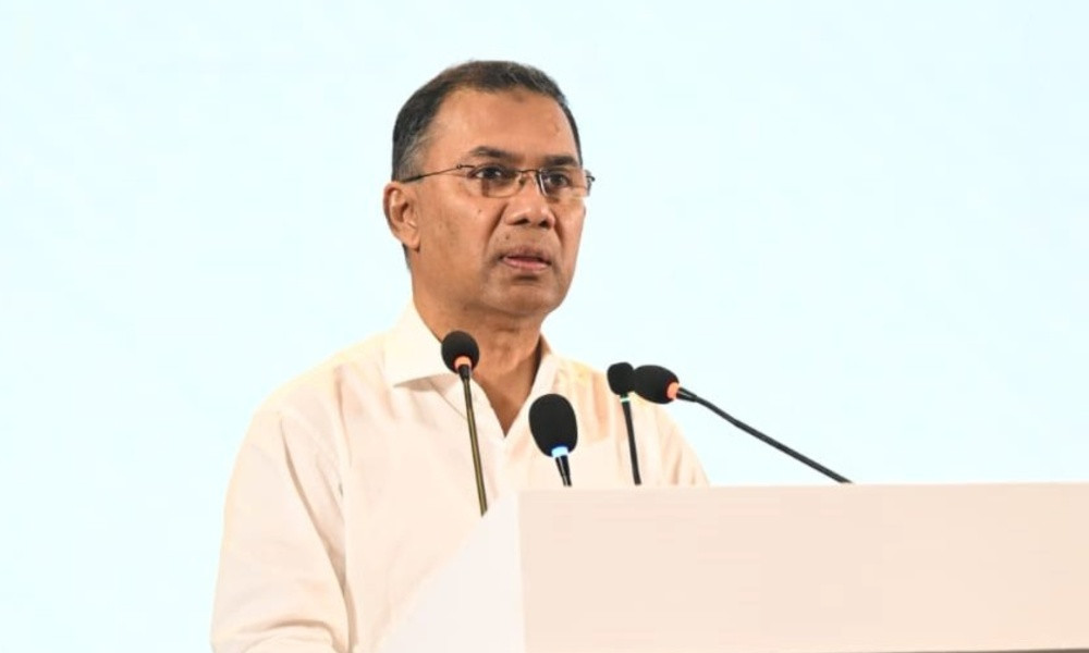 প্রধানমন্ত্রীর কঠোর বার্তা: অপরাধীর কোনো রাজনৈতিক পরিচয় নয়