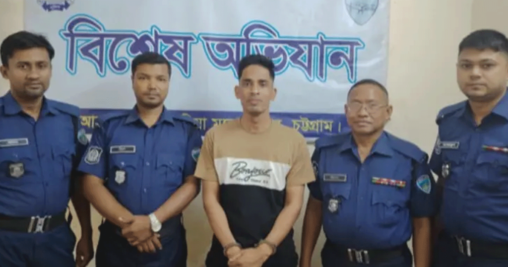 ১৭ মামলার আসামি যুবলীগ নেতা সুবল সাহা গ্রেফতার