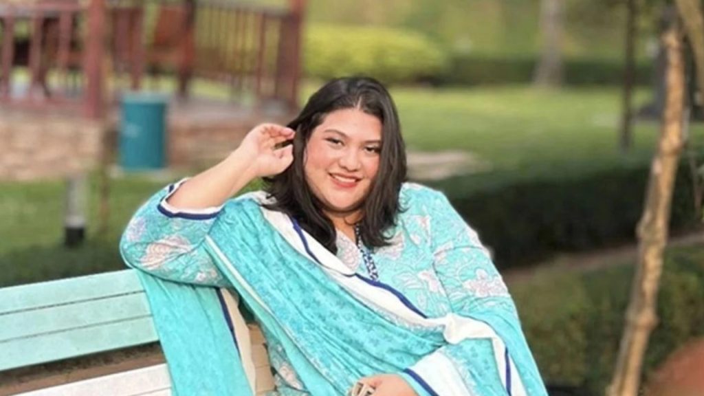 কারিনা কায়সার লাইফ সাপোর্টে অবস্থার অবনতি