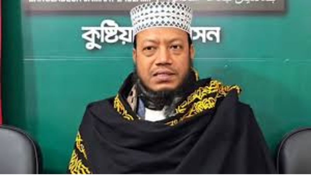 কুষ্টিয়া সরকারি কলেজে আমির হামজাকে ঘিরে বিক্ষোভ