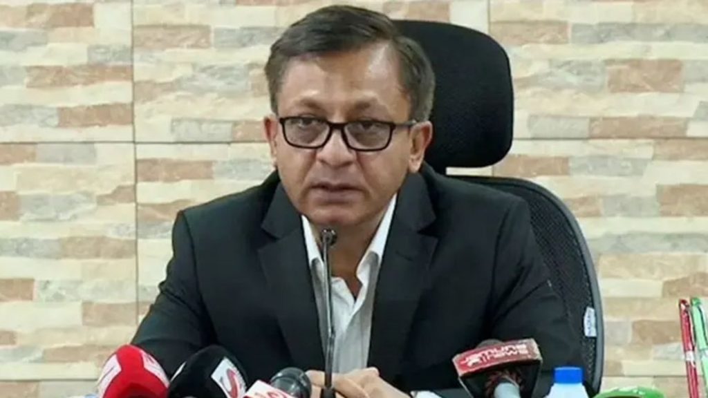 চীনকে বাংলাদেশে বিনিয়োগ বাড়ানোর আহ্বান জানিয়েছেন বাণিজ্যমন্ত্রী। পাট ও টেক্সটাইল খাতে প্রযুক্তিগত সহযোগিতা চেয়েছেন তিনি গ্রিন এক্সপো অনুষ্ঠানে।