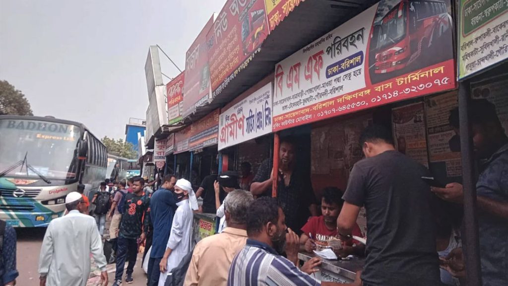 সায়েদাবাদে বন্ধ ২৪০ বাস কাউন্টার আবারও খুলে গেল