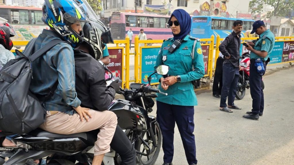 সিসি ক্যামেরায় ট্রাফিক মামলা না এলে গ্রেপ্তারি পরোয়ানা