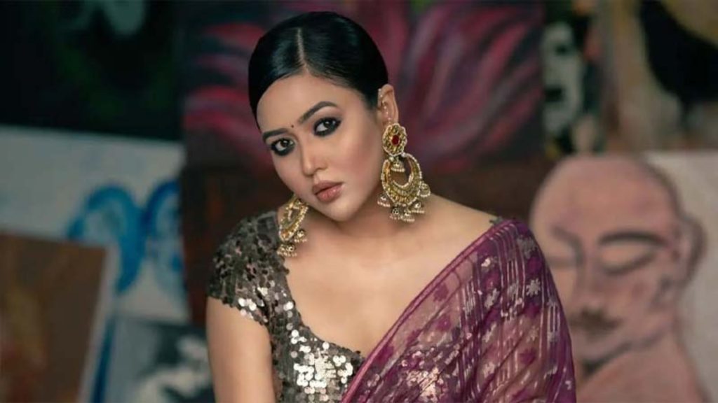 ‘ঢাকা ১২০৫’ সিনেমায় নতুন রূপে আশনা হাবিব ভাবনা