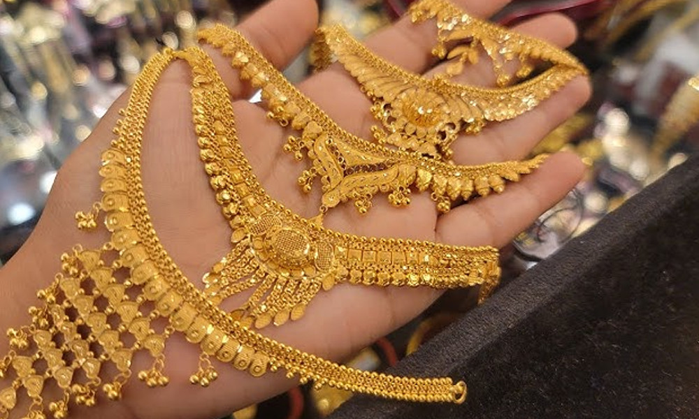 দেশে আজ যে দামে বিক্রি হচ্ছে সোনা