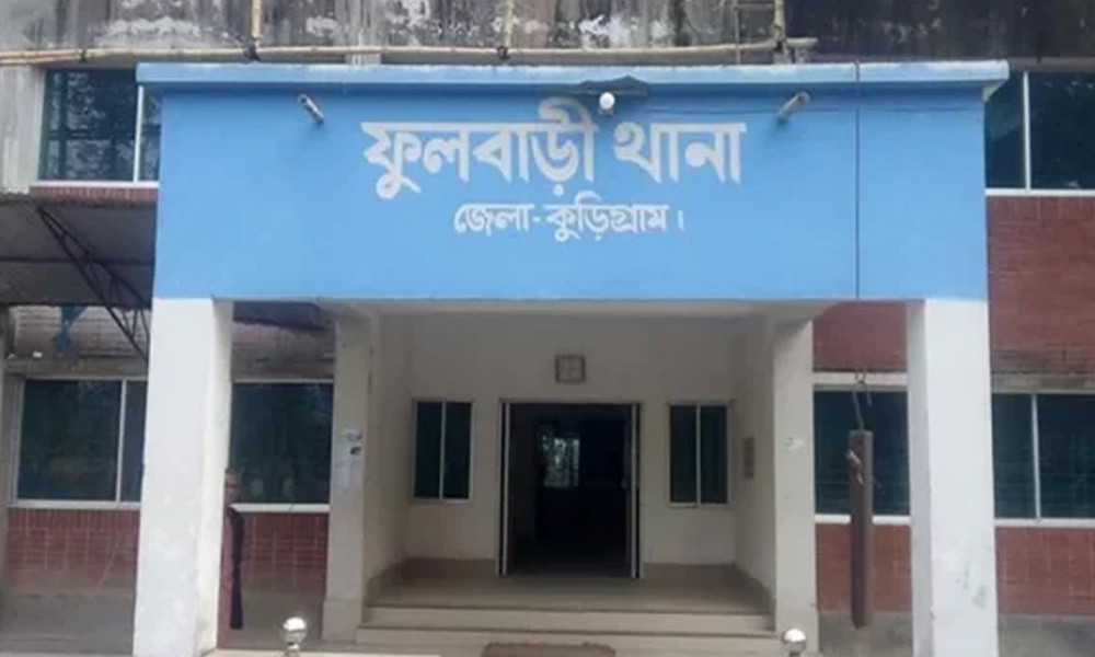ছেলের সামনে মাকে হত্যা, বাবার শাস্তি চাইল ১২ বছরের শিশু