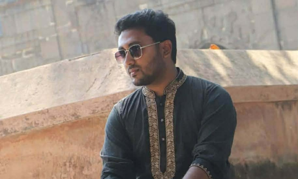 নওগাঁয় ছাত্রাবাস থেকে কলেজ শিক্ষার্থীর ঝুলন্ত মরদেহ উদ্ধার