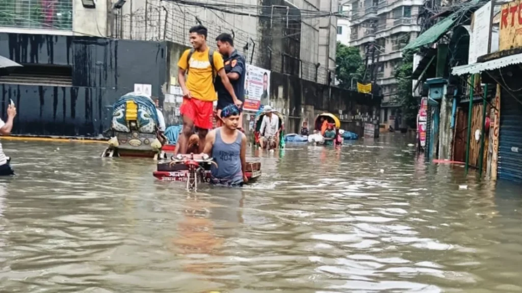 আবারও বাড়ছে বৃষ্টির সম্ভাবনা, মাসের শেষ দিকে সৃষ্টি হতে পারে নতুন লঘুচাপ