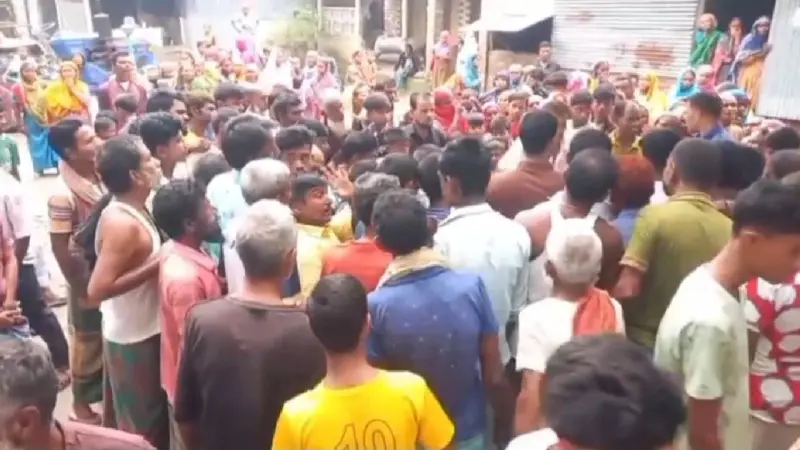 গাইবান্ধায় ঘুমন্ত চাচাকে হত্যার অভিযোগ ভাতিজার বিরুদ্ধে