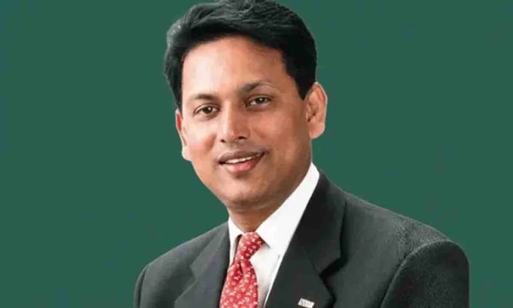 ভাইরাল ফোনালাপে বিতর্কে শিক্ষামন্ত্রী, পদত্যাগ দাবিতে শিক্ষার্থীদের বিক্ষোভ