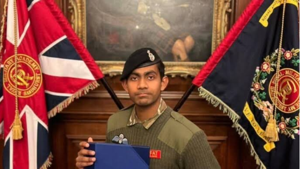যুক্তরাজ্যের রয়্যাল মিলিটারি একাডেমিতে আন্তর্জাতিক পুরস্কার পেলেন লামিজ
