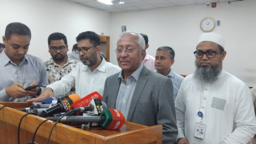 রাষ্ট্রপতি পদে বিএনপি ছাড়া দলগত মনোনয়ন সংগ্রহ হয়নি ইসি সচিব