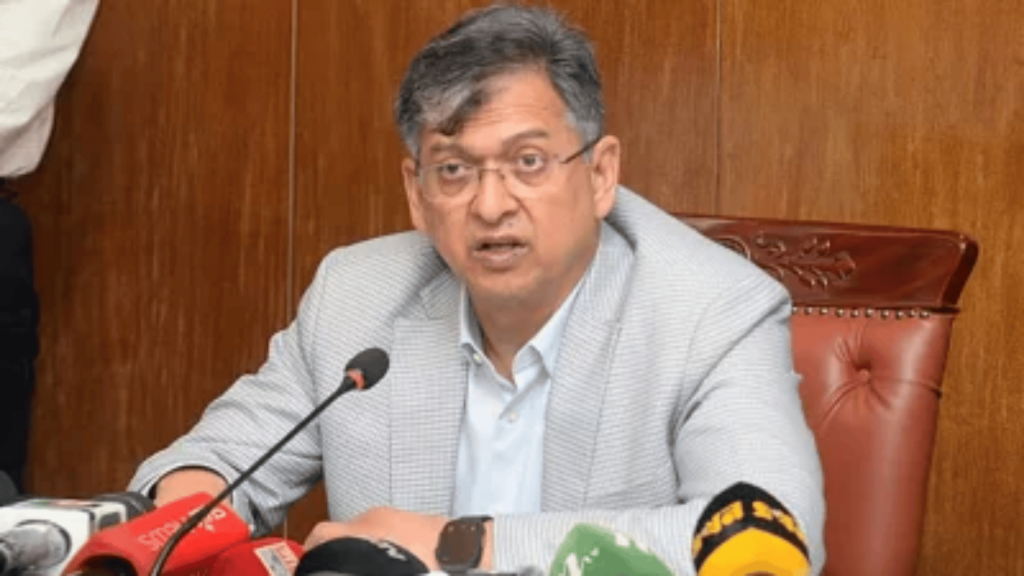 স্বরাষ্ট্রমন্ত্রী সালাহউদ্দিন আহমদকে নতুন দায়িত্ব দিয়ে প্রজ্ঞাপন জারি